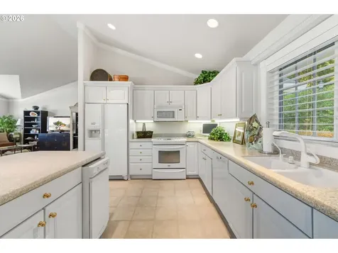 83474/83431 Woodland Lane Florence OR 97439