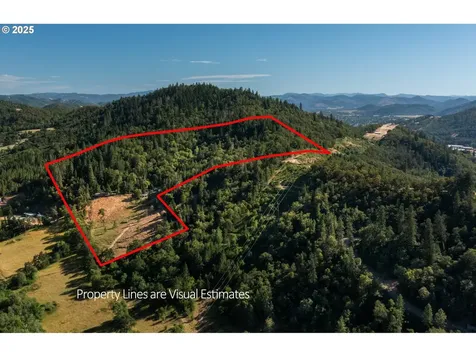 1896 SE Strong Avenue Roseburg OR 97470