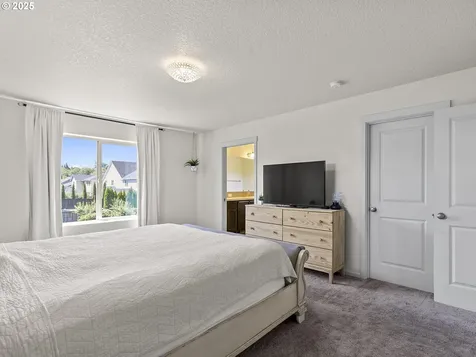 3805 N 3rd Circle Ridgefield WA 98642