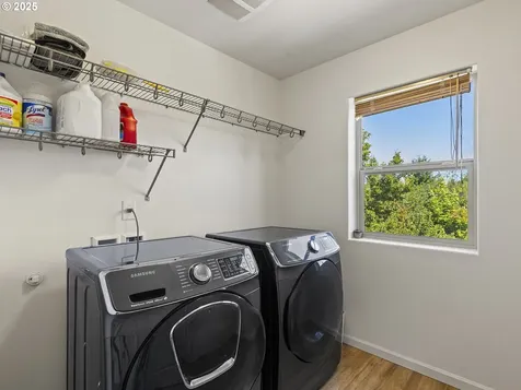 3805 N 3rd Circle Ridgefield WA 98642