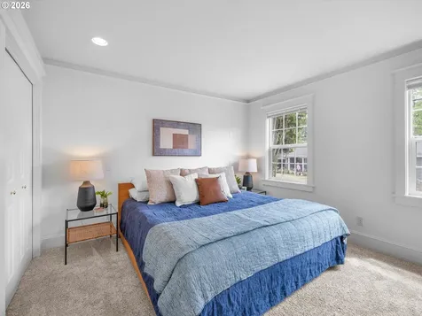 3331 SW Seymour Street Portland OR 97239