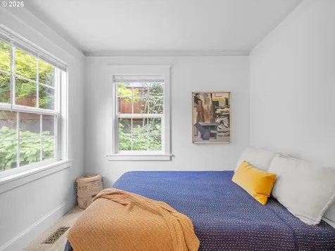 3331 SW Seymour Street Portland OR 97239