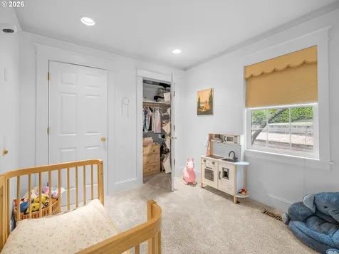 3331 SW Seymour Street Portland OR 97239