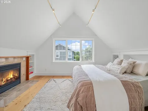 3331 SW Seymour Street Portland OR 97239
