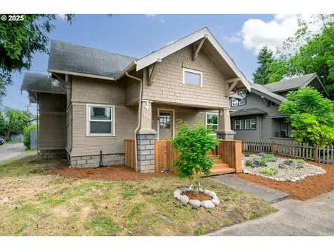 561 Madison Street Eugene OR 97402