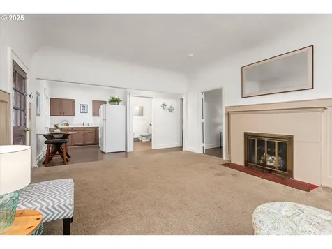 561 Madison Street Eugene OR 97402