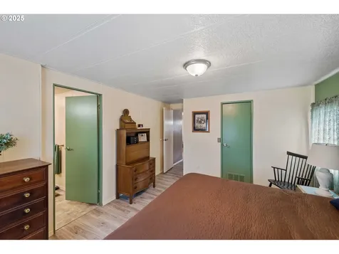 2935 Leaf Terrace Coos Bay OR 97420