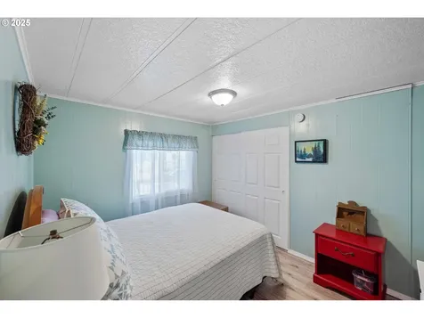 2935 Leaf Terrace Coos Bay OR 97420