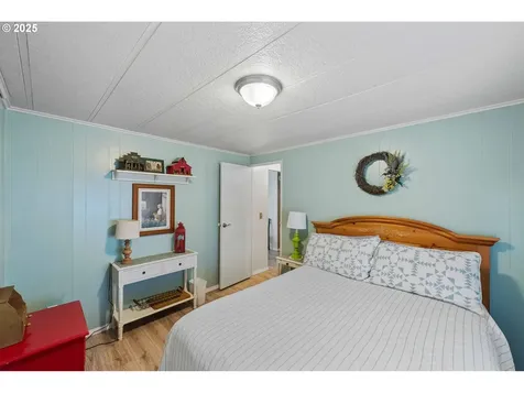 2935 Leaf Terrace Coos Bay OR 97420