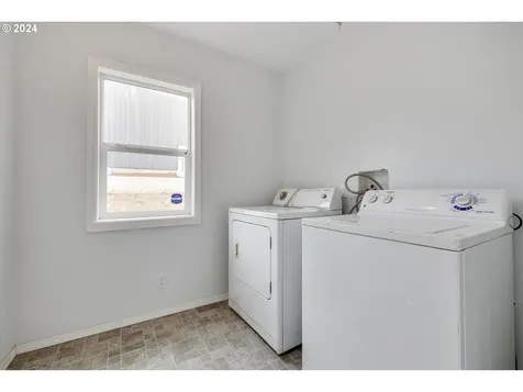 16265 SE Highway 224 Damascus OR 97089