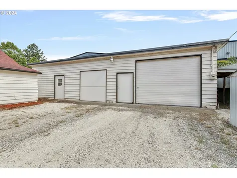 16265 SE Highway 224 Damascus OR 97089