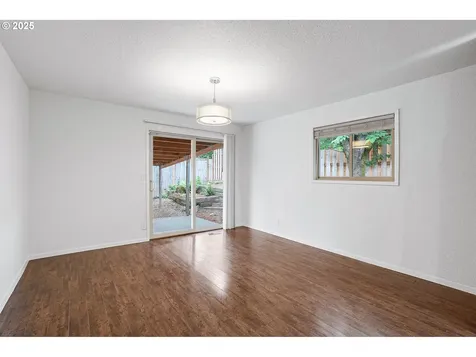 702 Brighton Avenue Oregon City OR 97045