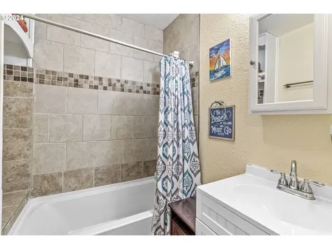 268 25th Avenue Longview WA 98632