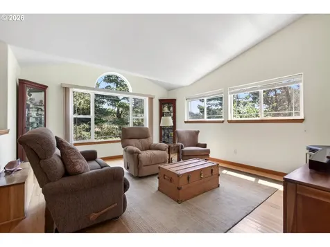 3956 Beach Loop Drive SW Bandon OR 97411