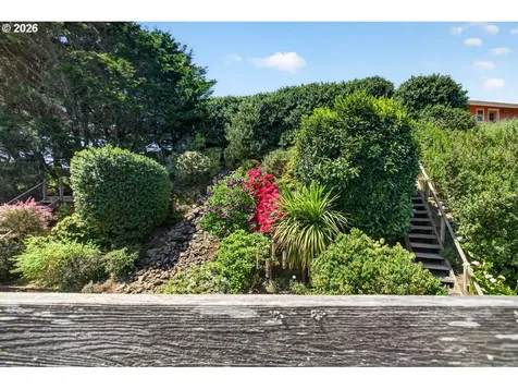 3956 Beach Loop Drive SW Bandon OR 97411