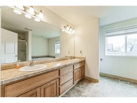8605 NE 30th Street Vancouver WA 98662