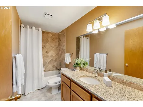 1900 Sunburst Terrace West Linn OR 97068