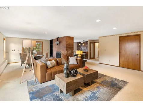 1900 Sunburst Terrace West Linn OR 97068