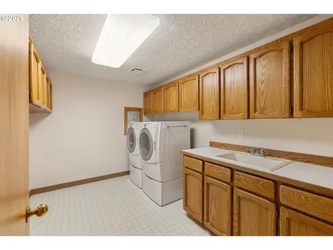 1900 Sunburst Terrace West Linn OR 97068