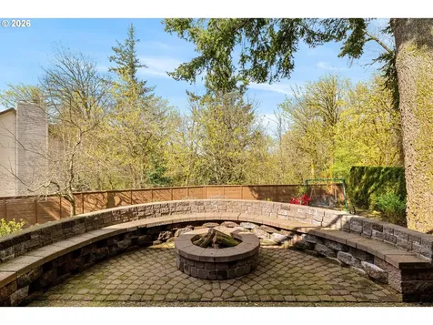 1900 Sunburst Terrace West Linn OR 97068