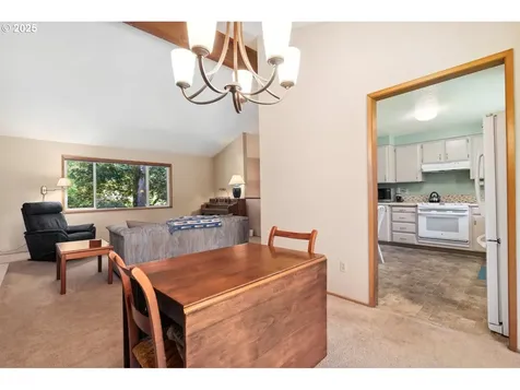 10465 SW Paulina Drive Tualatin OR 97062