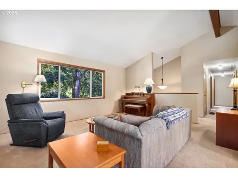 10465 SW Paulina Drive Tualatin OR 97062