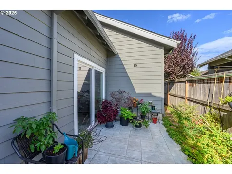 3521 NE Jacob Street Mcminnville OR 97128