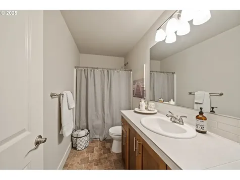 14224 SW 169th Avenue Portland OR 97224