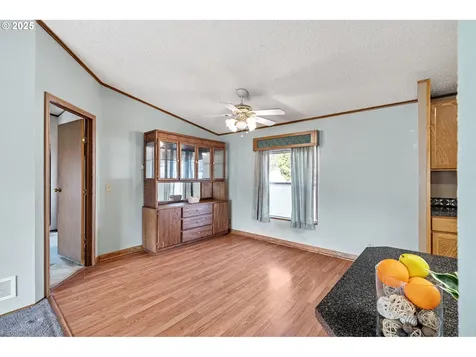 1800 Lakewood Court Eugene OR 97402