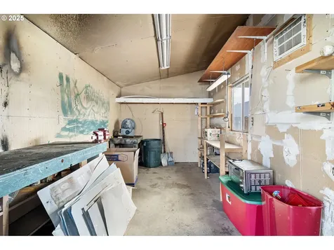 1800 Lakewood Court Eugene OR 97402