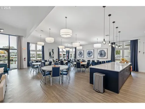 1800 Lakewood Court Eugene OR 97402