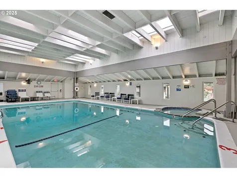 1800 Lakewood Court Eugene OR 97402