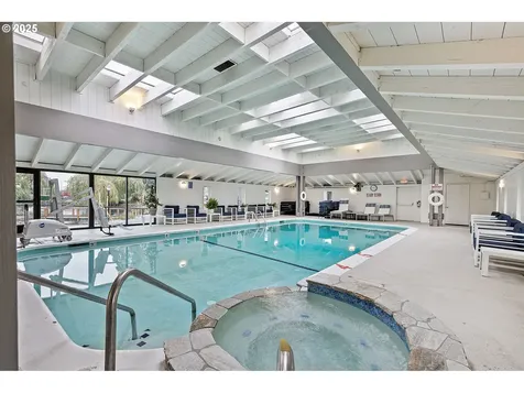 1800 Lakewood Court Eugene OR 97402