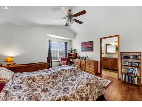 1809 SE 186th Place Vancouver WA 98683