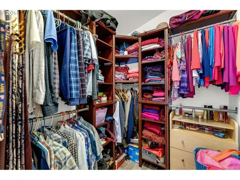 1809 SE 186th Place Vancouver WA 98683