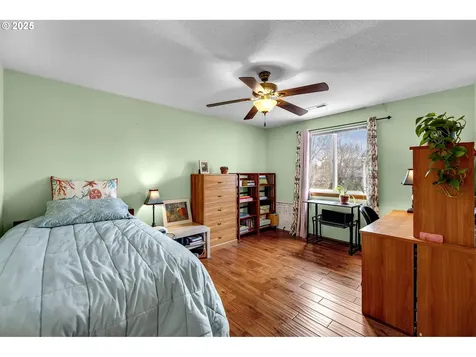 1809 SE 186th Place Vancouver WA 98683