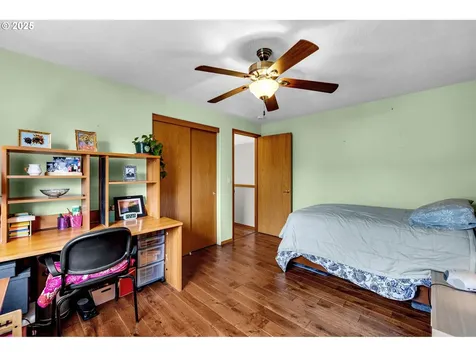 1809 SE 186th Place Vancouver WA 98683