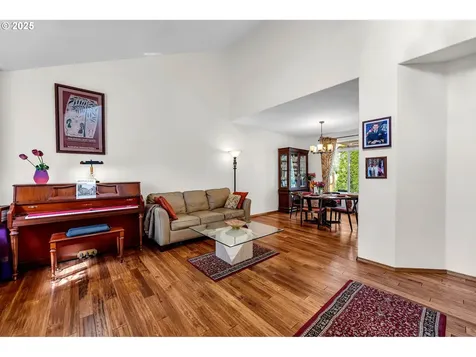 1809 SE 186th Place Vancouver WA 98683