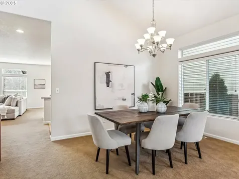 9135 SW Graphite Terrace Beaverton OR 97007