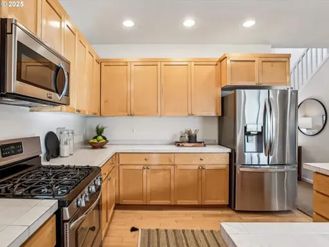 9135 SW Graphite Terrace Beaverton OR 97007