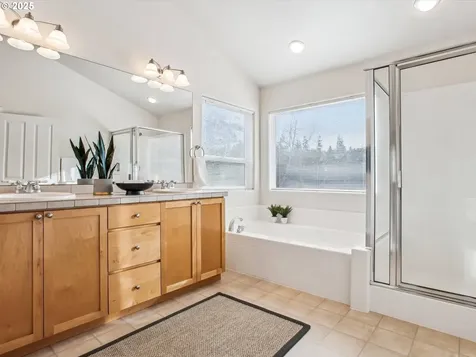 9135 SW Graphite Terrace Beaverton OR 97007