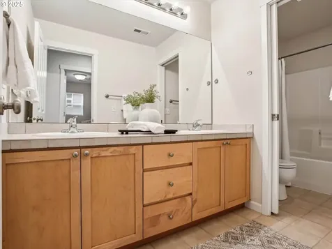 9135 SW Graphite Terrace Beaverton OR 97007