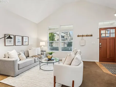 9135 SW Graphite Terrace Beaverton OR 97007