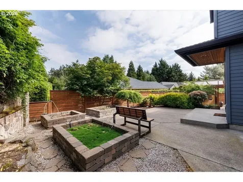 15275 SW Brighton Way Beaverton OR 97007