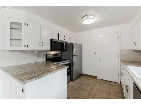 10700 NE 46th Street Vancouver WA 98682