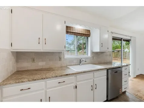 10700 NE 46th Street Vancouver WA 98682