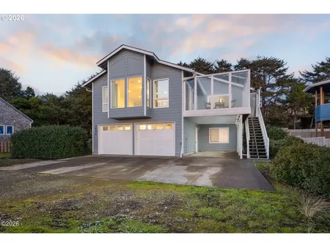 3401 NW Hidden Lake Drive Waldport OR 97394