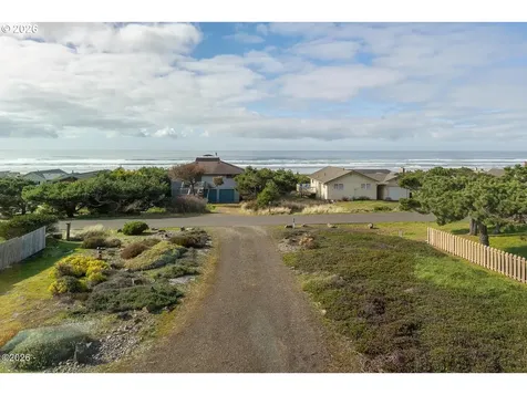 3401 NW Hidden Lake Drive Waldport OR 97394