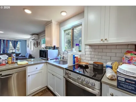 42186 Bagley Lane Astoria OR 97103