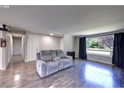 42186 Bagley Lane Astoria OR 97103
